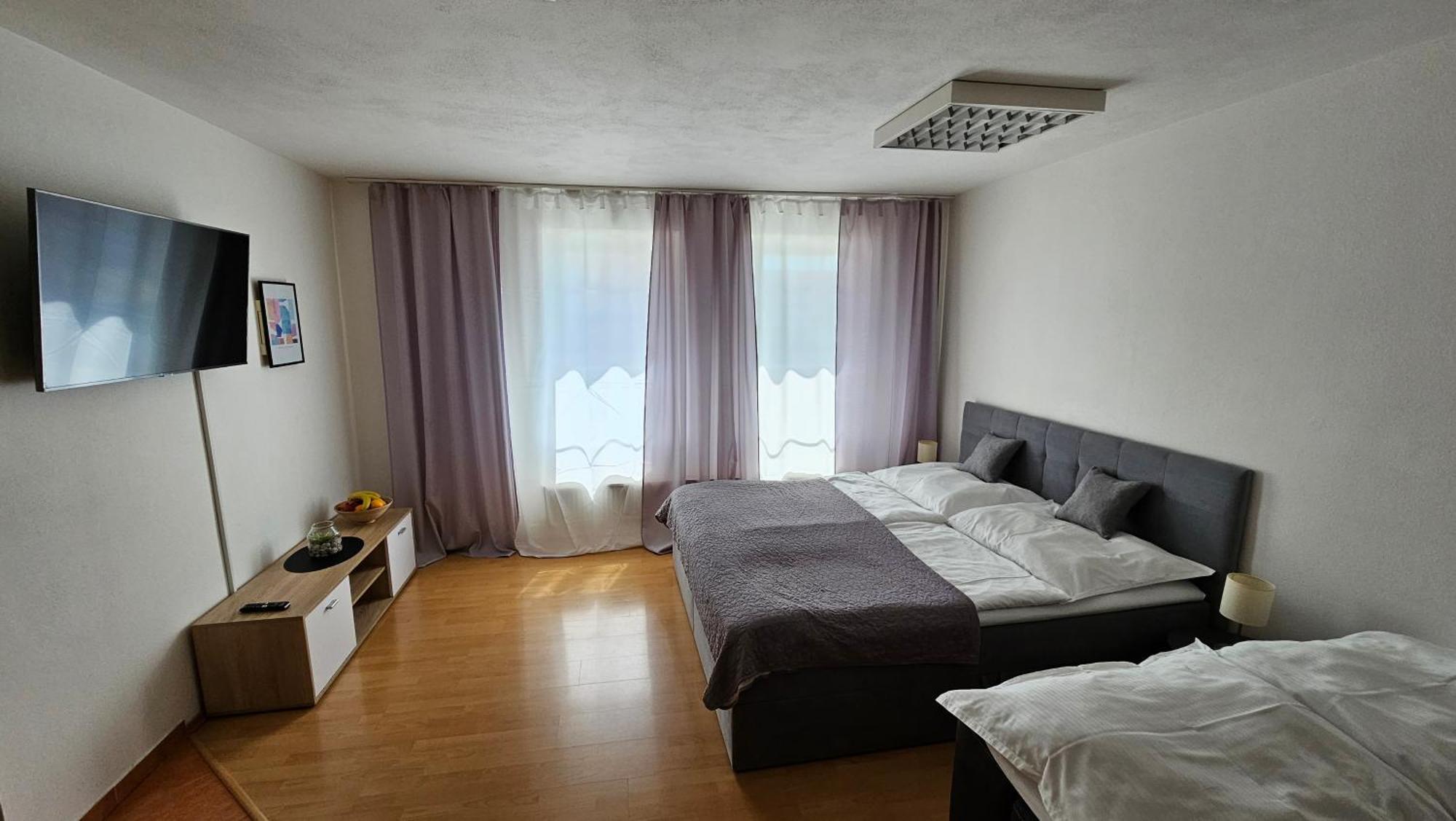 Apartmany V Zlatej Ulicke 波切尼斯 外观 照片
