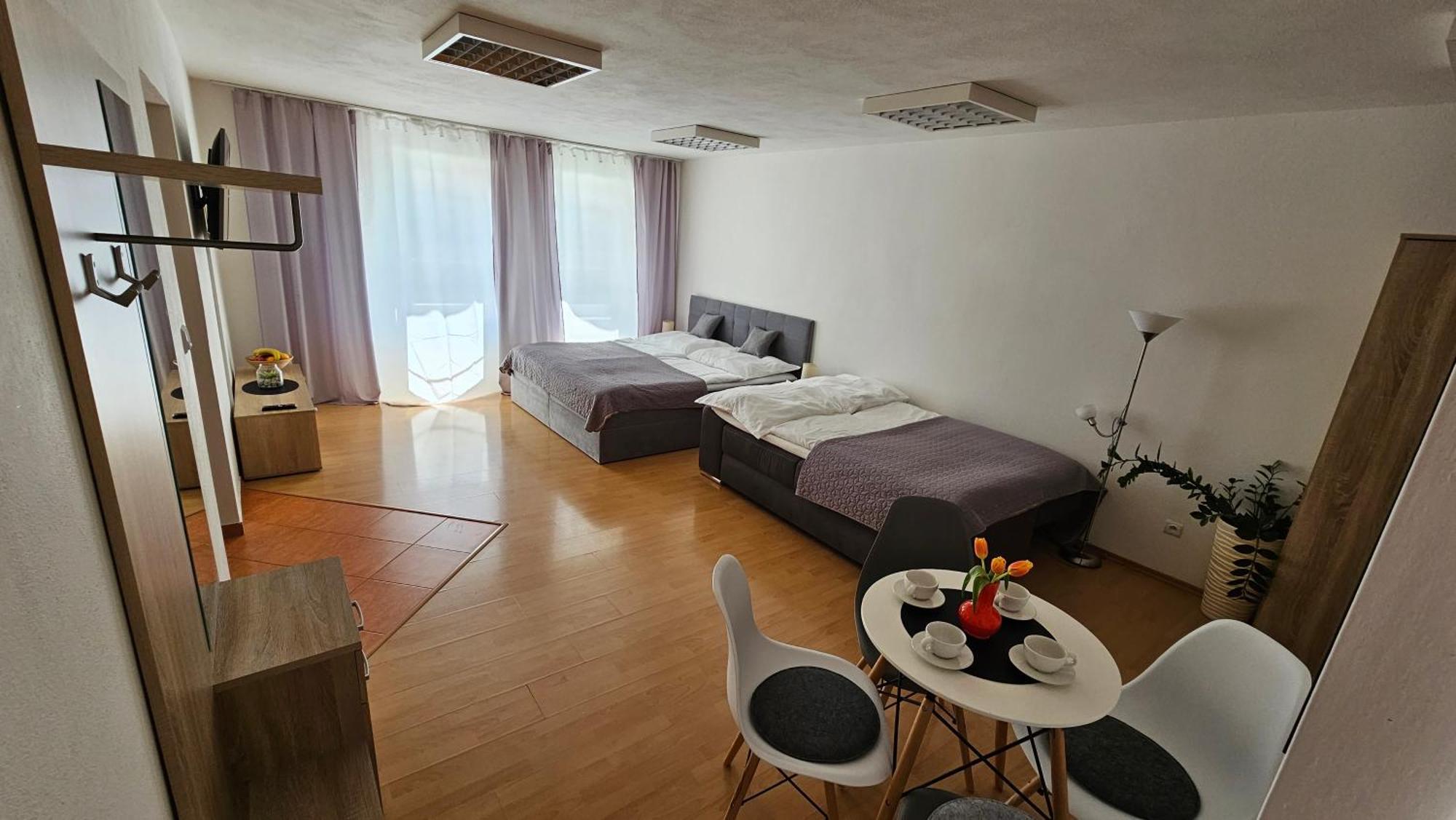 Apartmany V Zlatej Ulicke 波切尼斯 外观 照片
