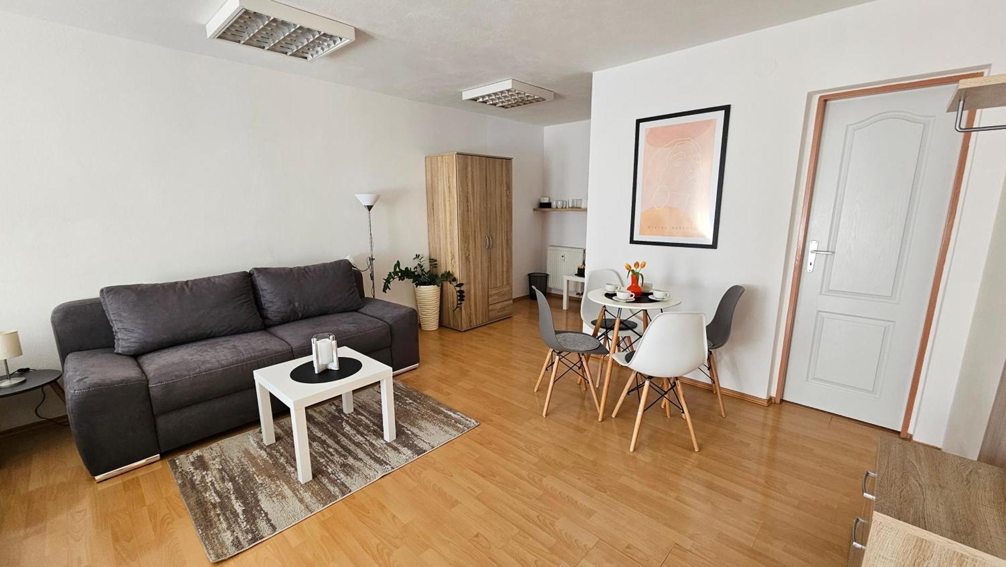 Apartmany V Zlatej Ulicke 波切尼斯 外观 照片