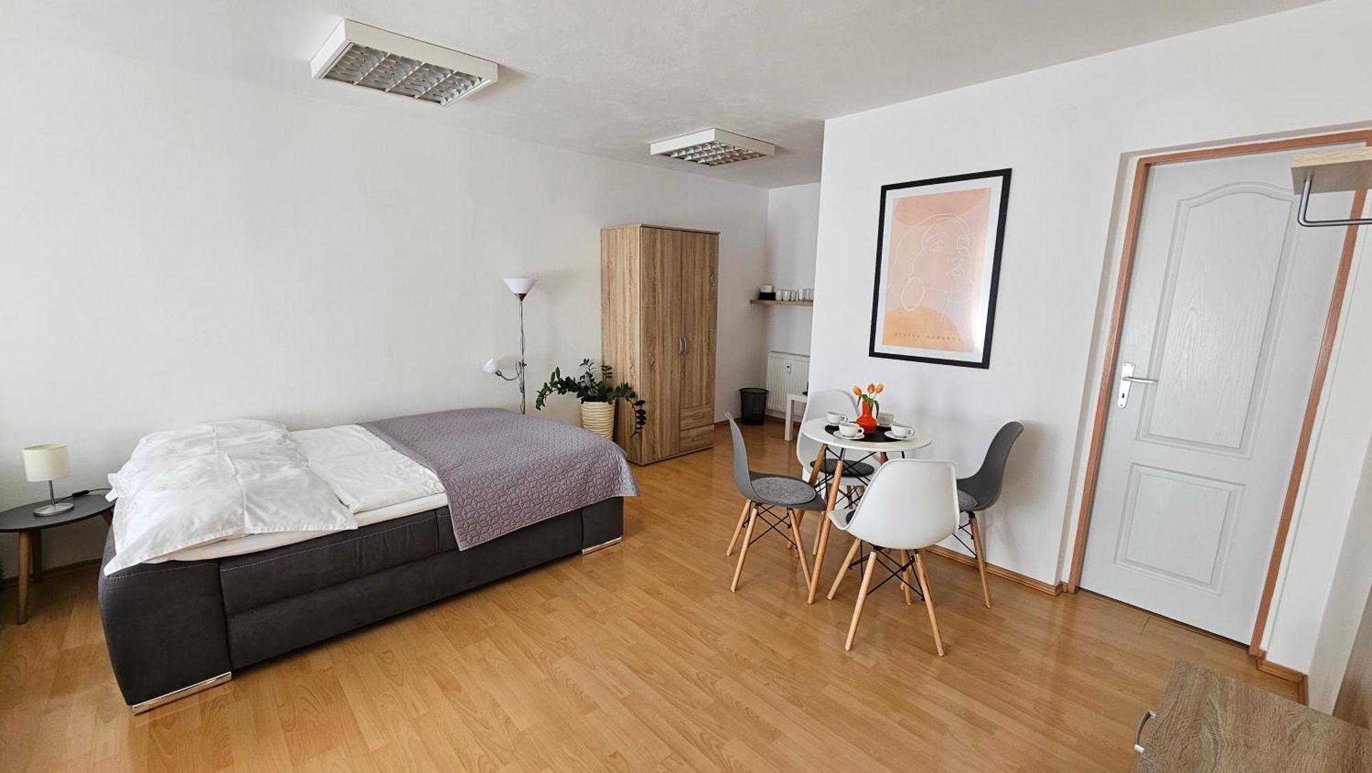 Apartmany V Zlatej Ulicke 波切尼斯 外观 照片