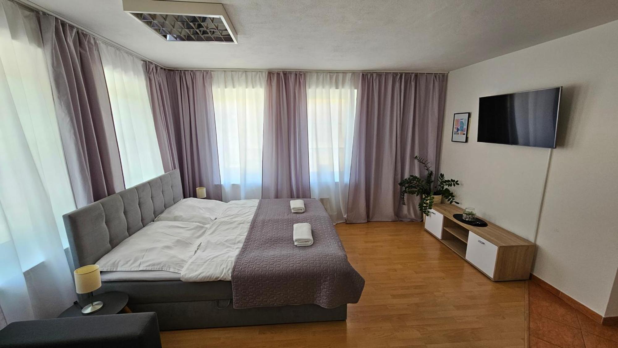 Apartmany V Zlatej Ulicke 波切尼斯 外观 照片
